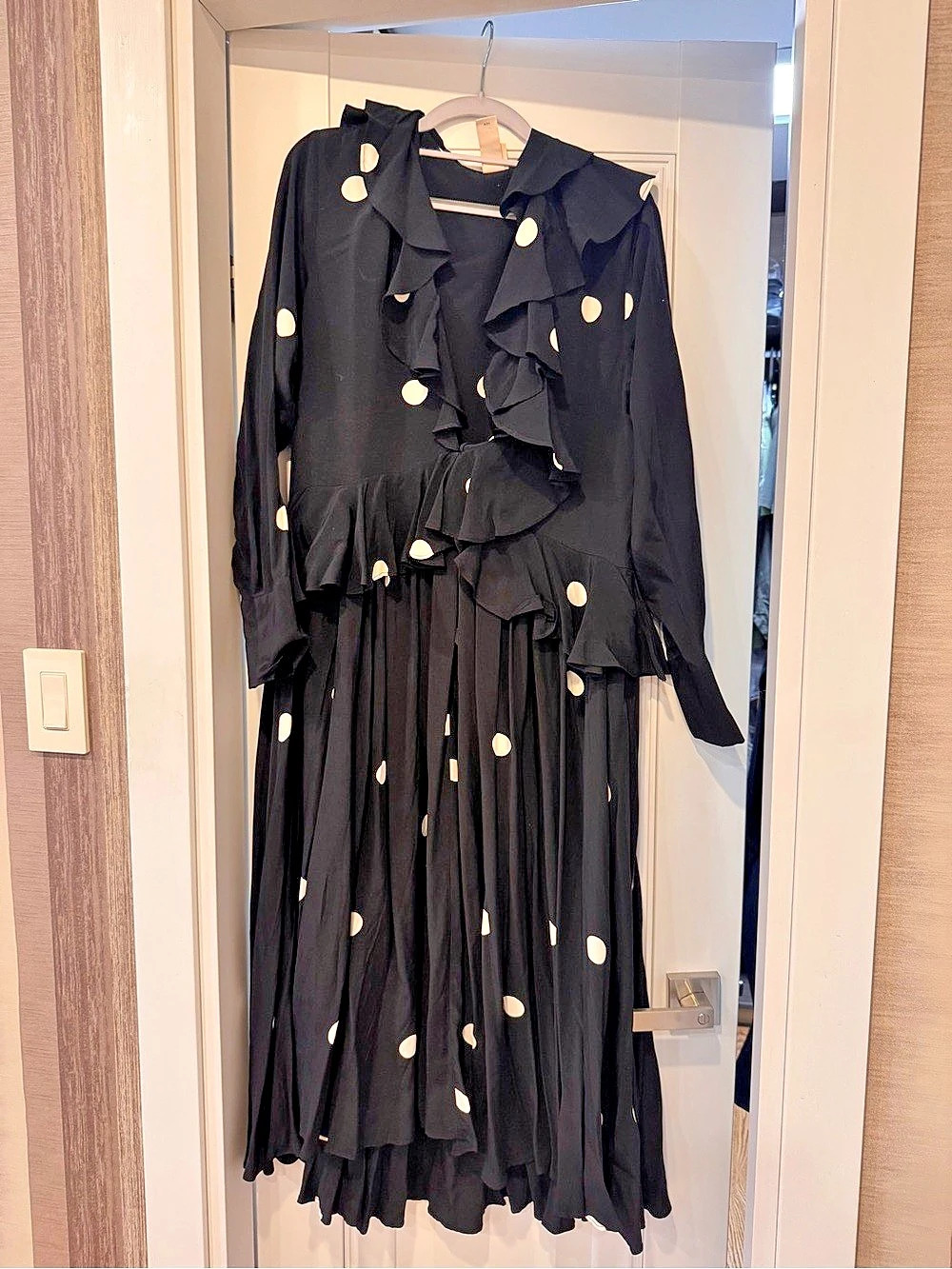 H&M Polka Dot Ruffle Maxi Dress in Black & Cream Size Small Like